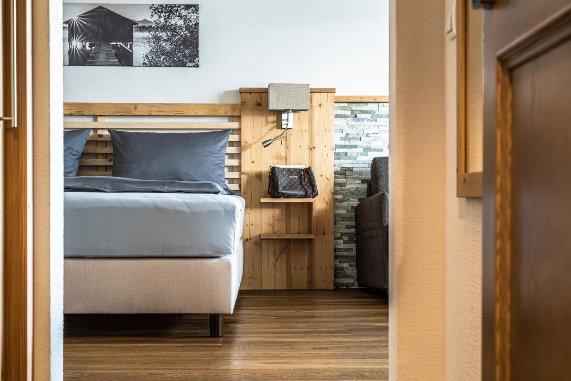 Hotel Christine Eisenberg  Bagian luar foto